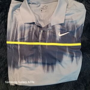 Nike Men's Gray and Blue Dri-FIT Shirt